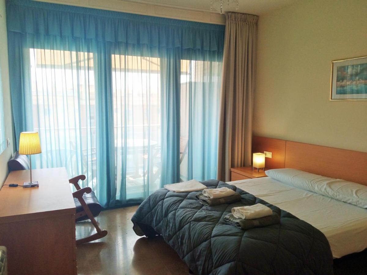 Apartamento Ainara Garden Family Leilighet Lloret de Mar Eksteriør bilde